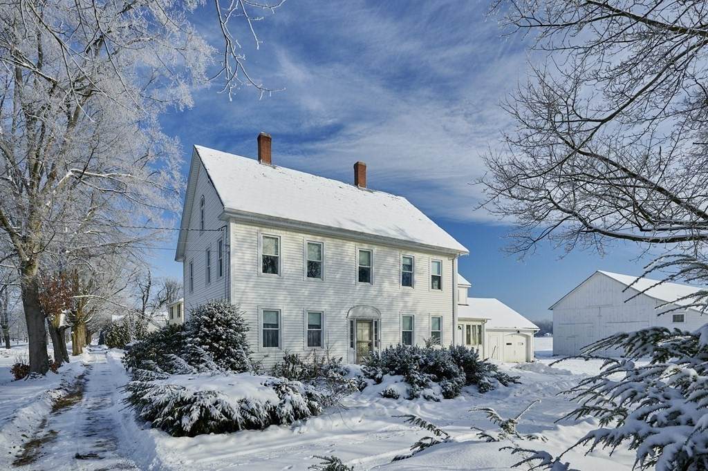 124 West Street - Photo 1