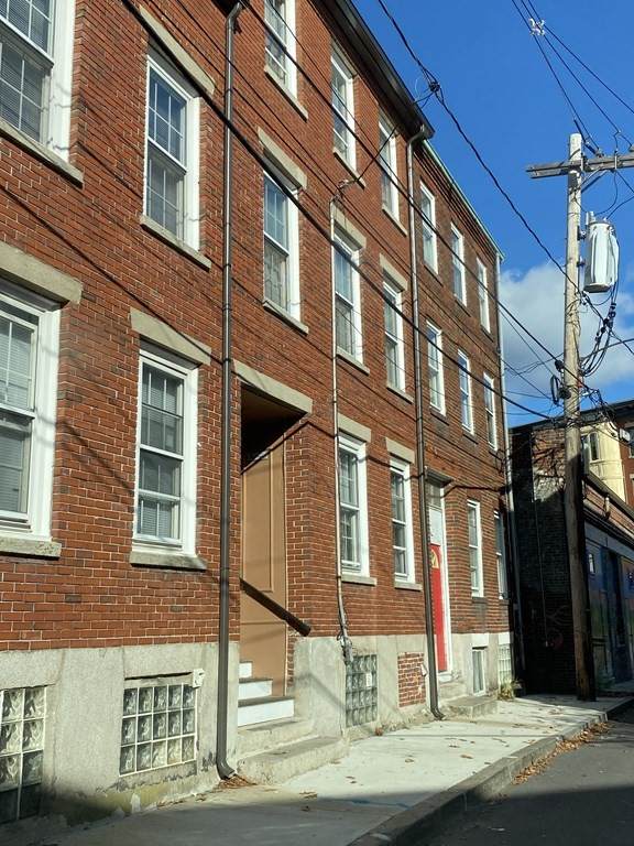 86 Division Street - Photo 1