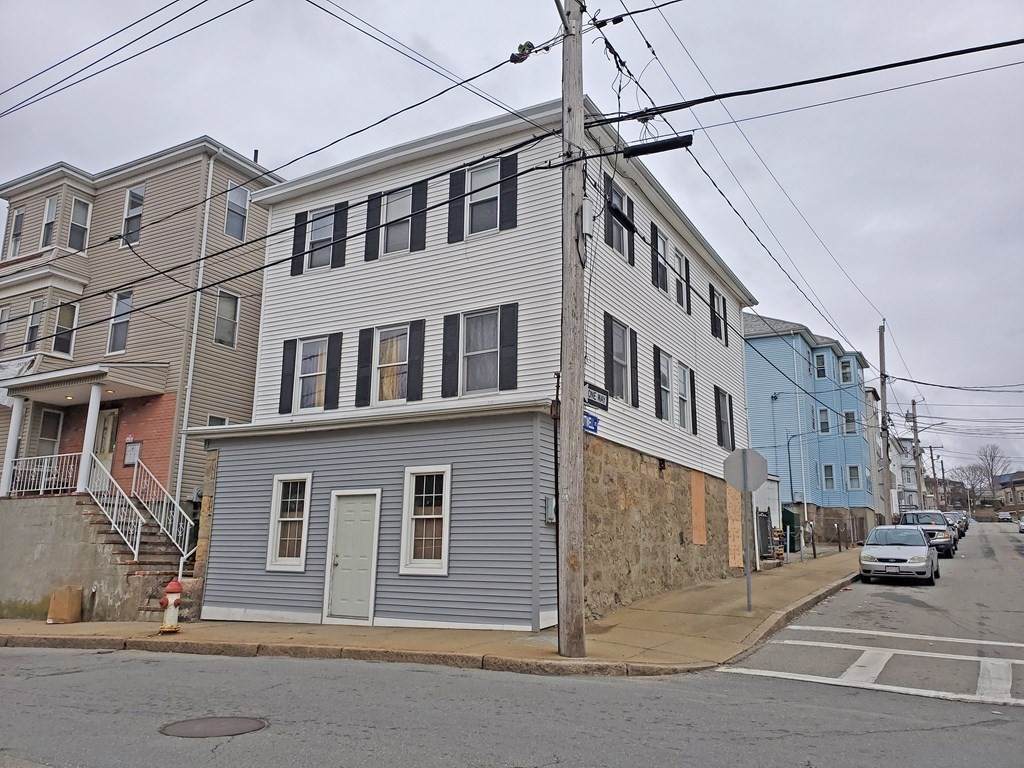 232 Alden St. - Photo 1