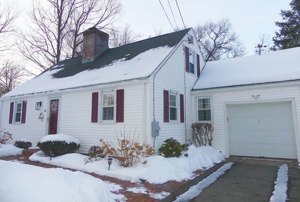 38 Ford St - Photo 1