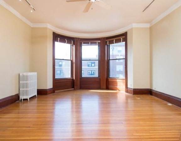 295 Beacon Street - Photo 1