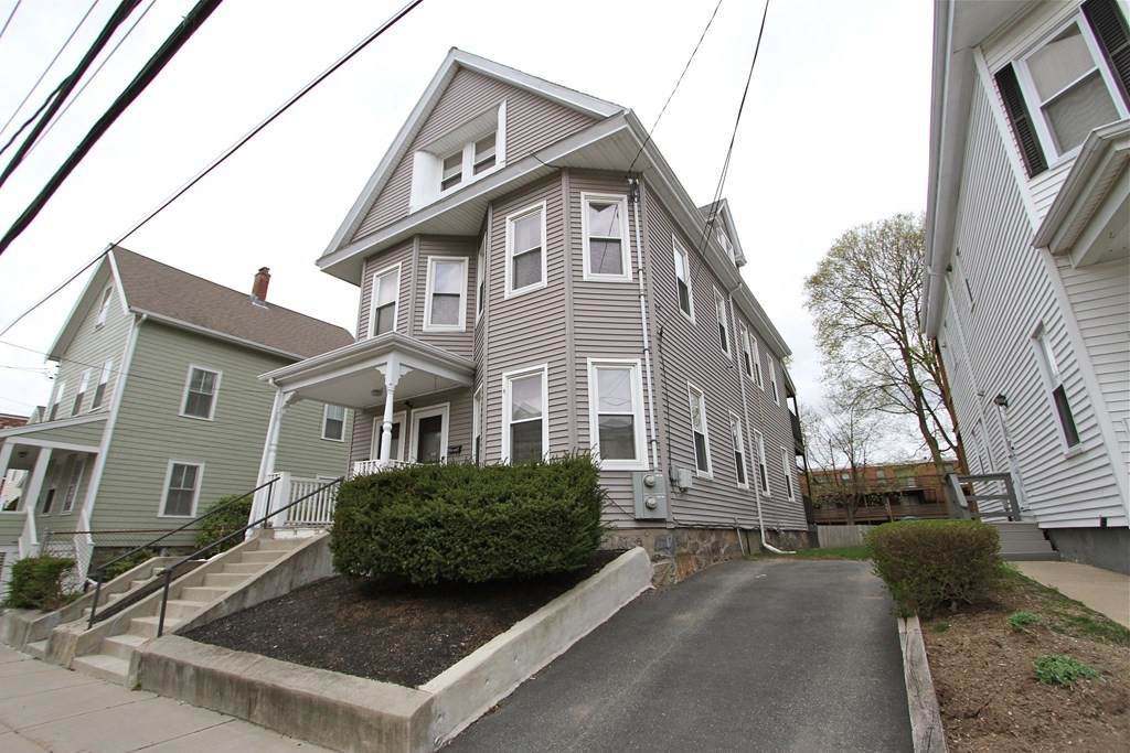 120 Wrentham - Photo 1