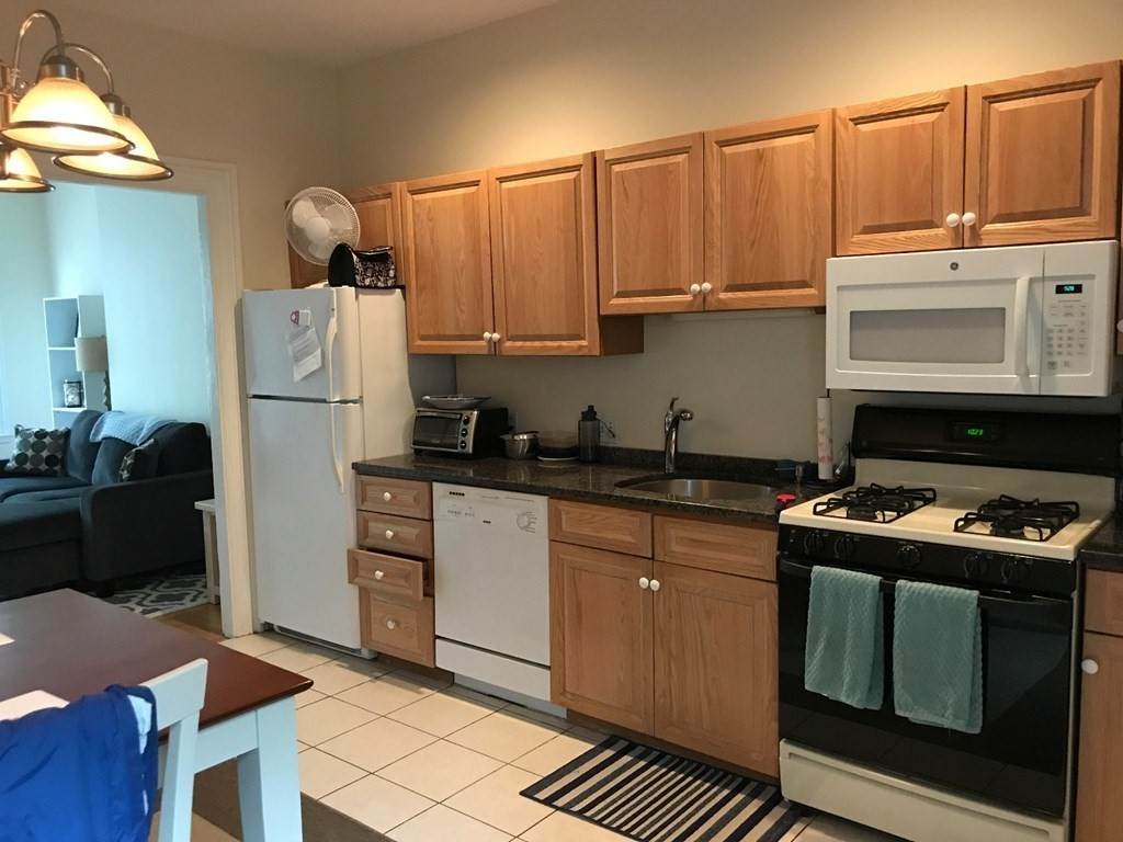 14 Summer St - Photo 1