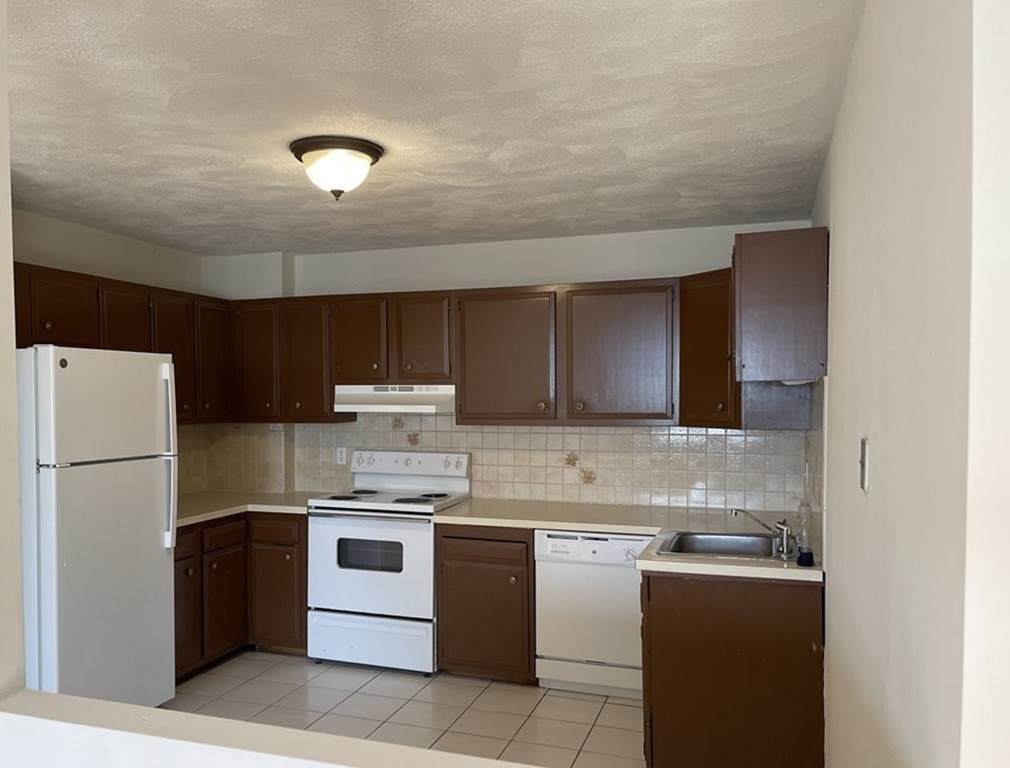6 Mclean - Photo 1