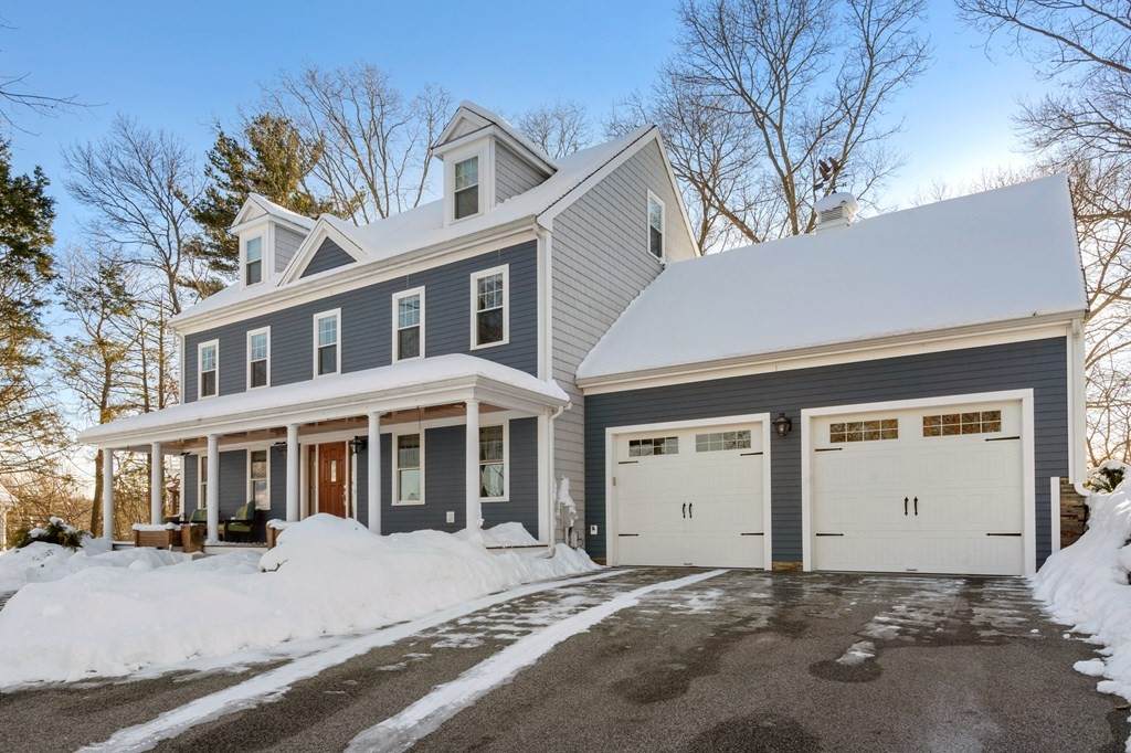 8 Beverly St - Photo 1