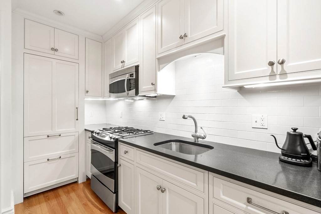39 Marlborough Street - Photo 1