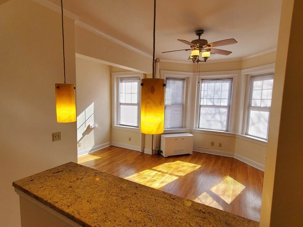 31 Peterborough St. - Photo 1