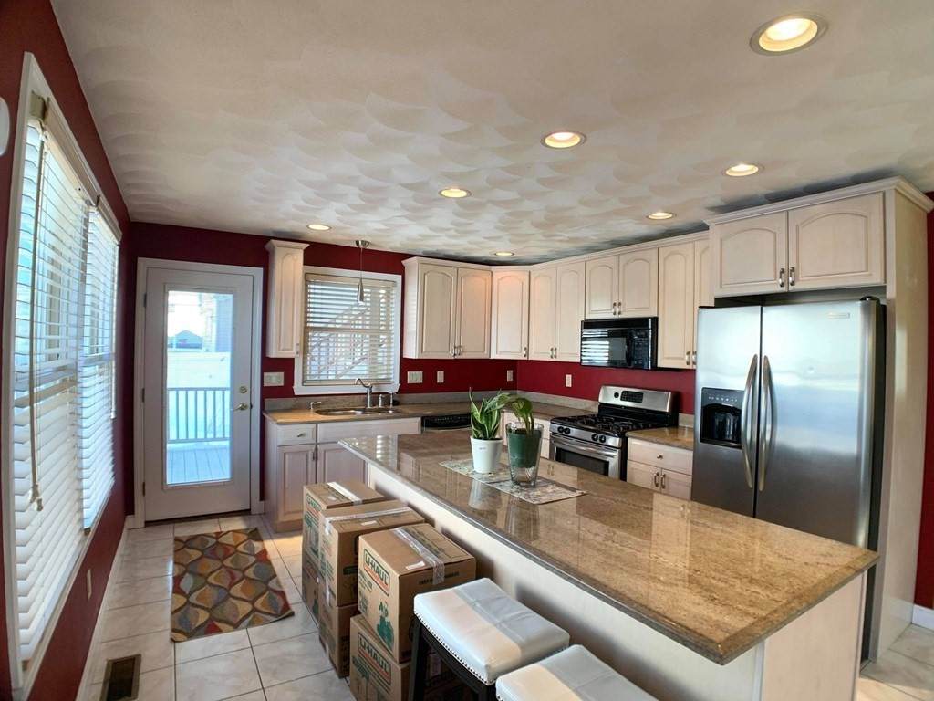8 Derby Rd. - Photo 1