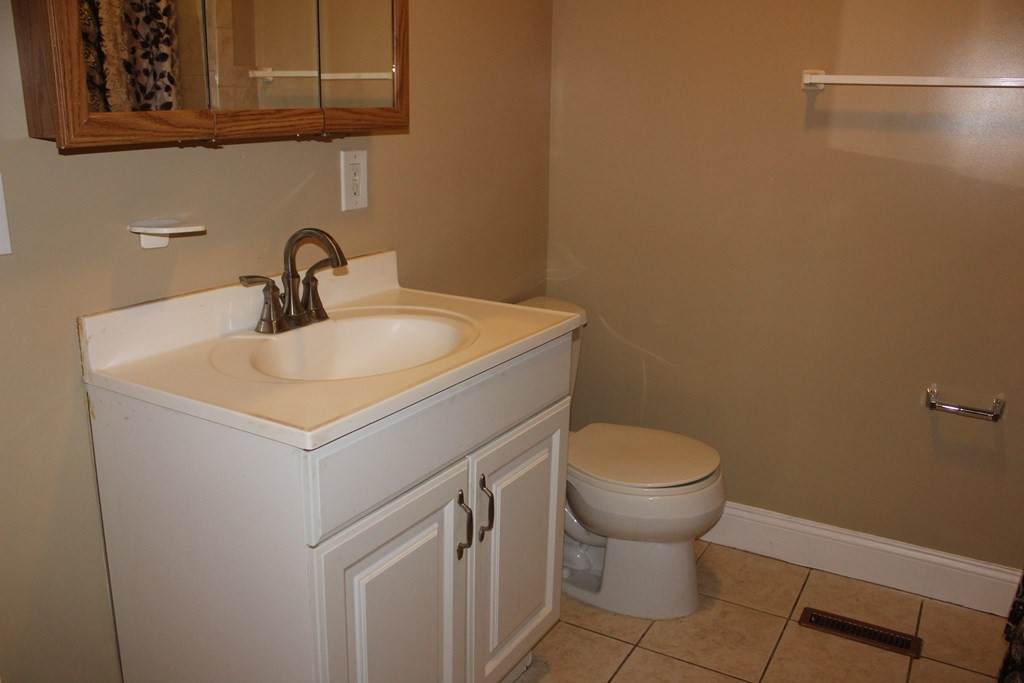 43 Milton Ave - Photo 1