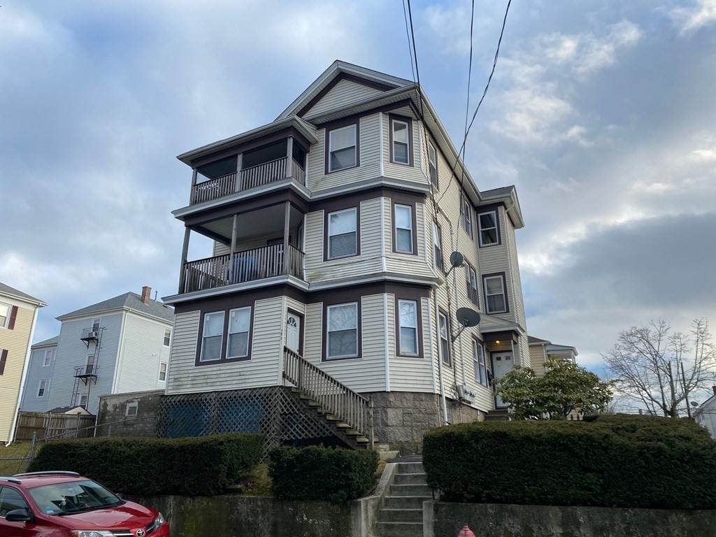 183 Earle - Photo 1
