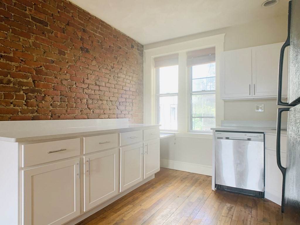 210 Chestnut Hill Ave - Photo 1