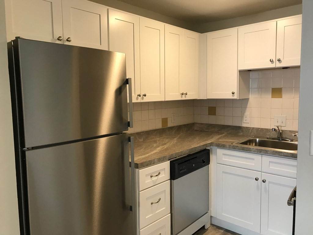 100 Tremont Street - Photo 1