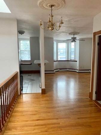 93 E. Brookline - Photo 1