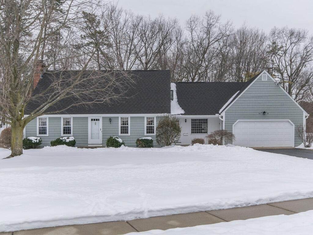 302 Blueberry Hill Rd - Photo 1