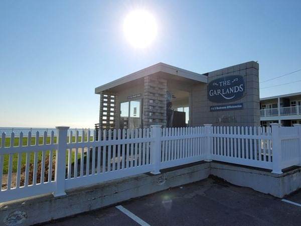 113 Old Wharf Rd - Photo 1