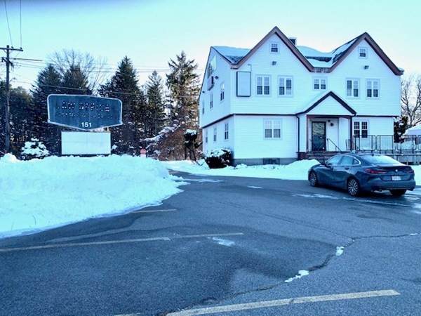 151 Boston Providence Hwy - Photo 1