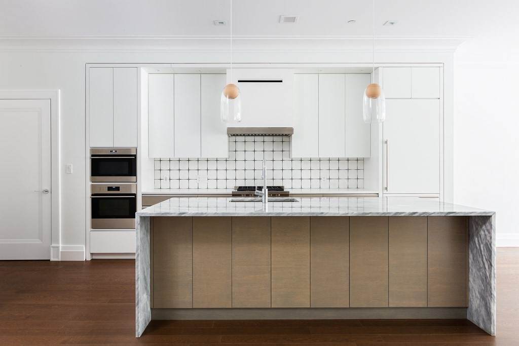 45 Temple Street - Photo 1