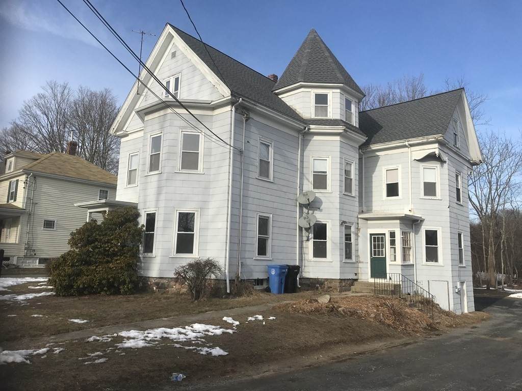 375 Washington St - Photo 1