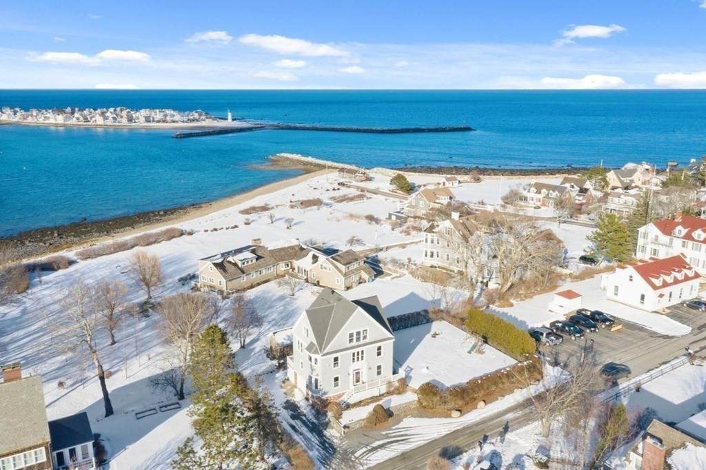 10 Sunset Rd. - Photo 1