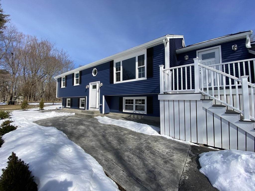 332 East St - Photo 1
