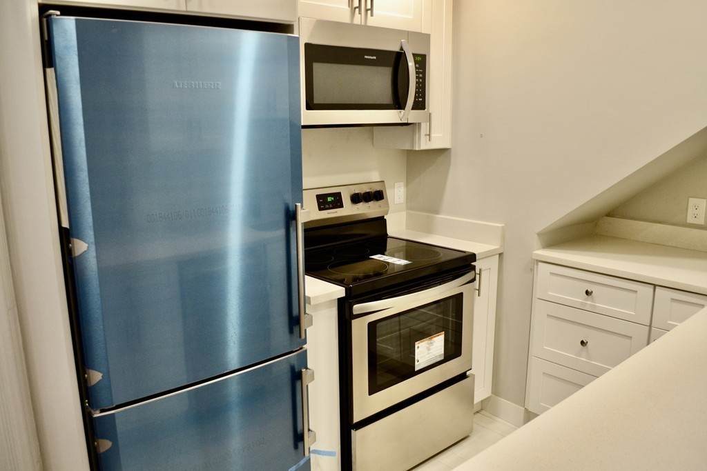 591 Tremont St - Photo 1