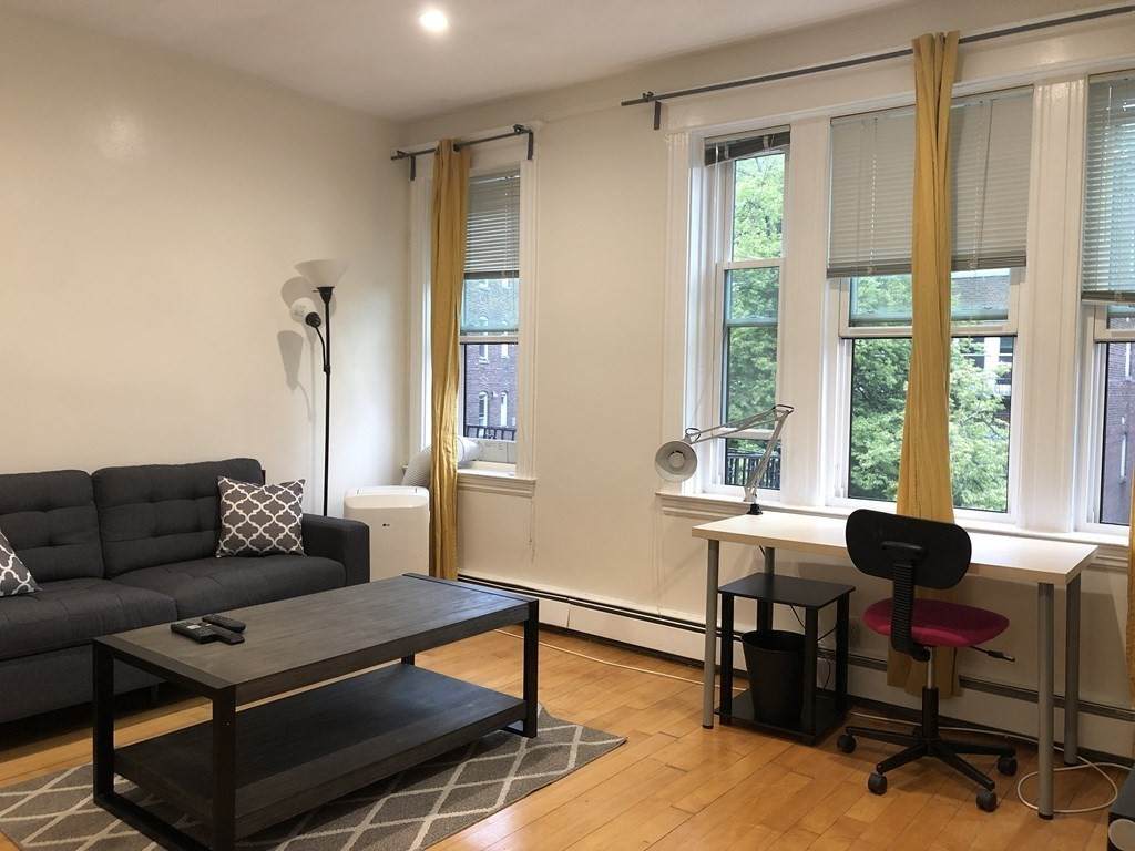 43 Park Vale Ave - Photo 1