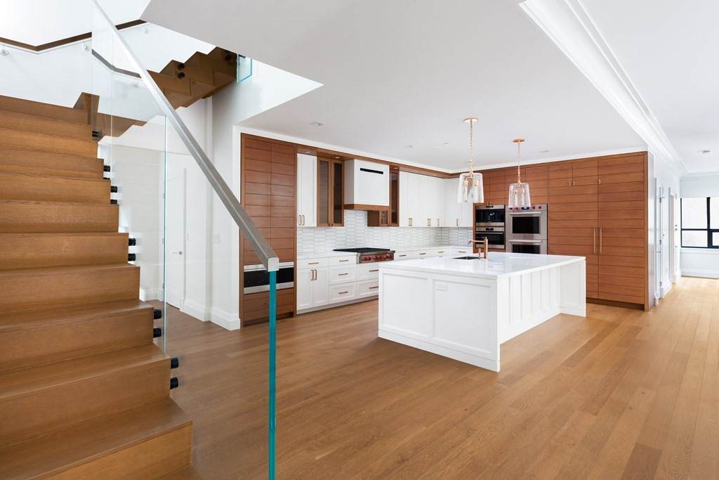 45 Temple Street - Photo 1