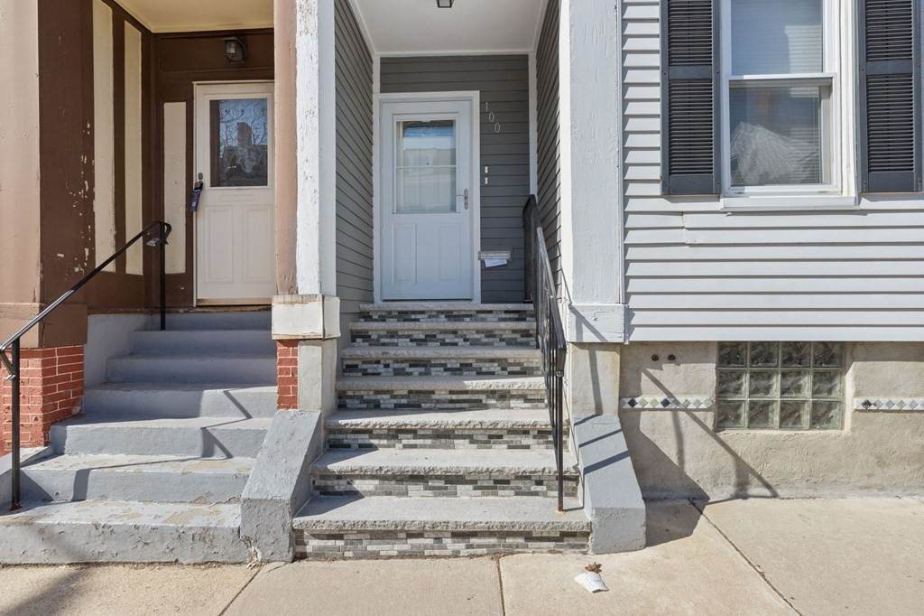 100 F Street - Photo 1