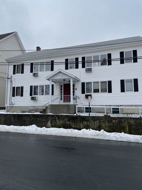 120 Daniels - Photo 1