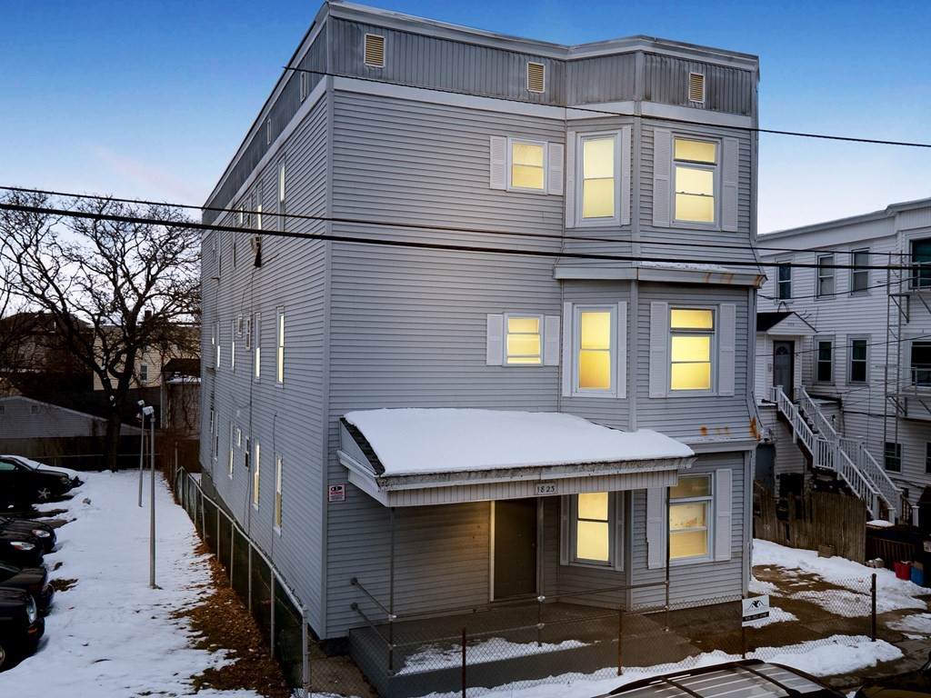 1819 Pleasant - Photo 1