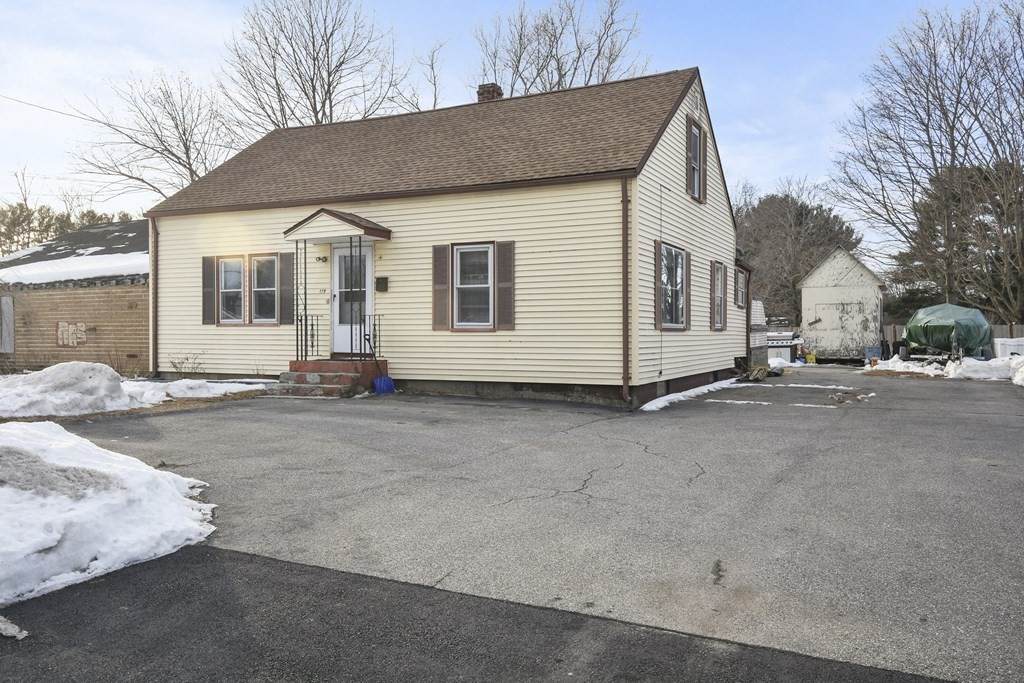 119 Main Street - Photo 1