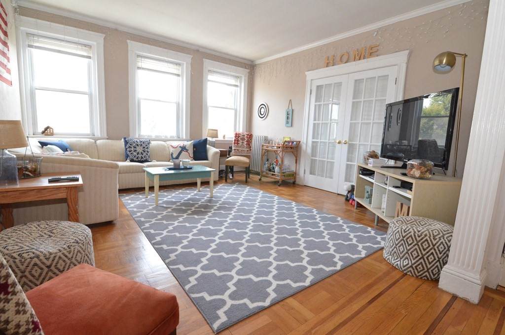 104 Toxteth Street - Photo 1