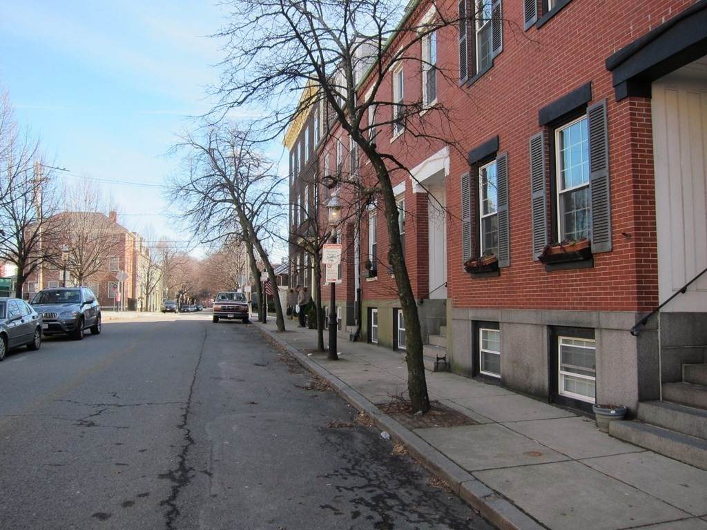 88 Washington St - Photo 1