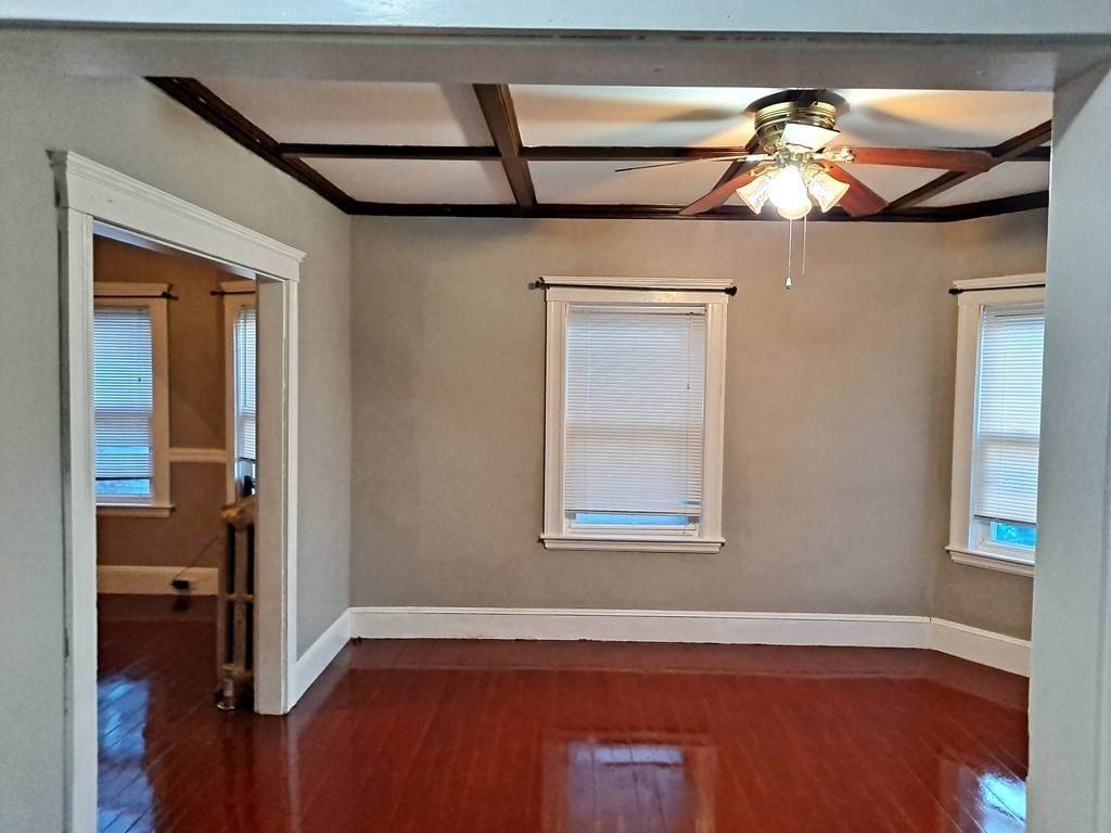 143 Winthrop - Photo 1