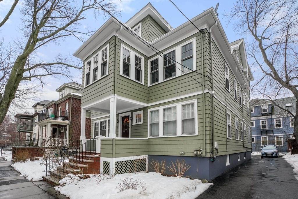 53 Maple Ave - Photo 1