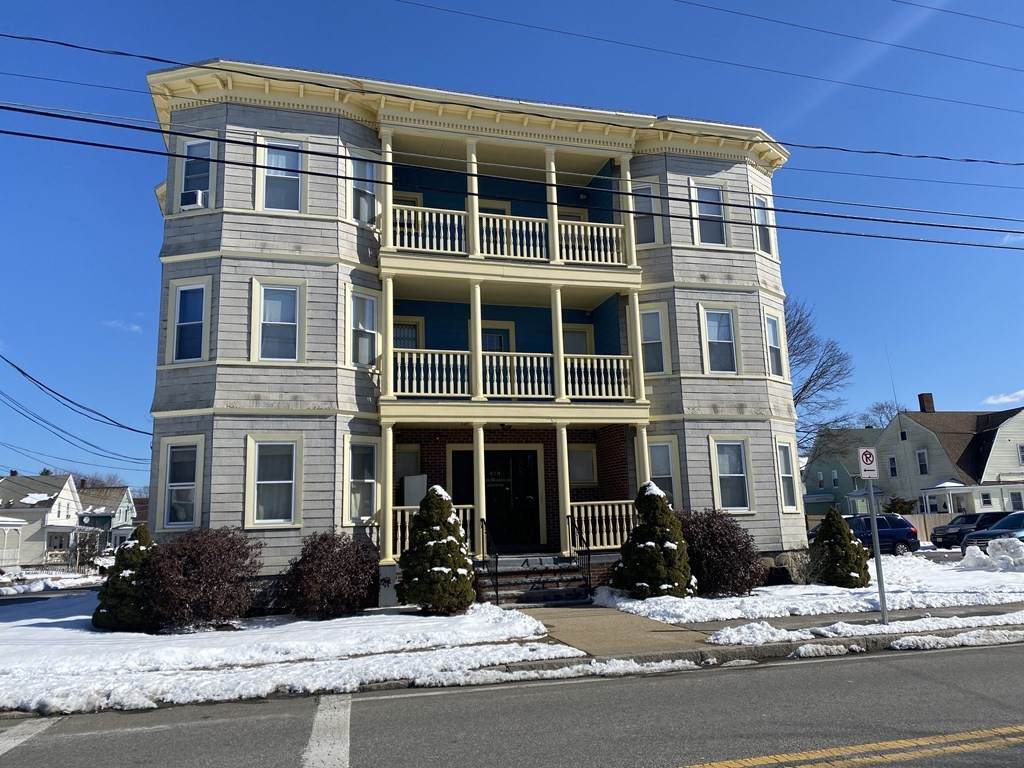 473 N. Warren Avenue - Photo 1