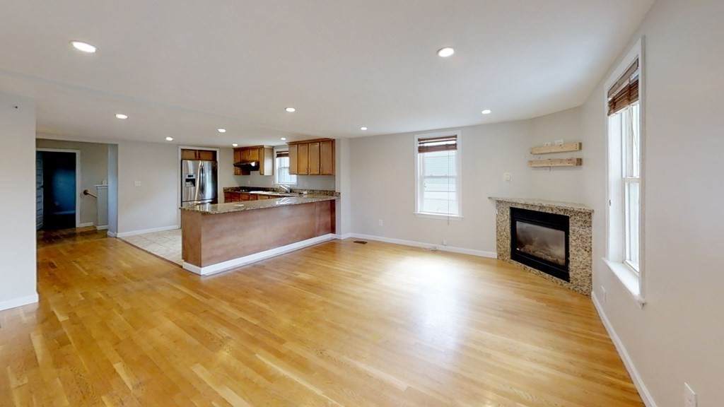 69 N Union Avenue - Photo 1