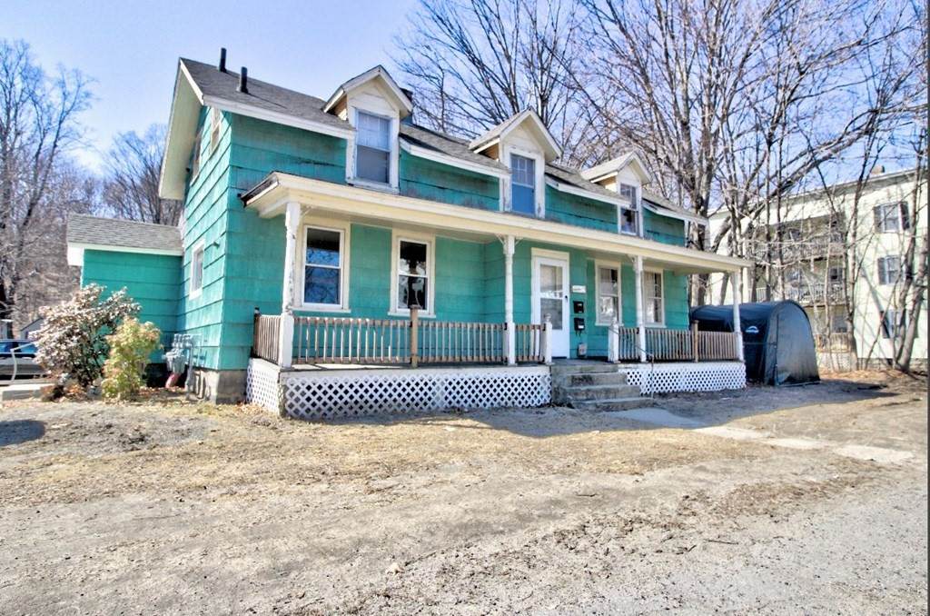 721 Water St - Photo 1