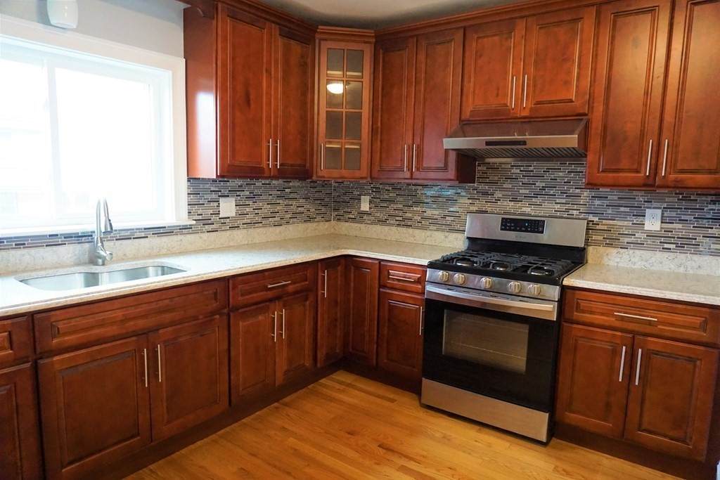 25 Rowena - Photo 1