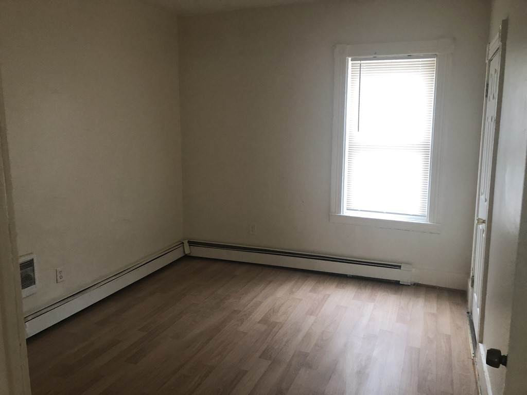110 Endicott St - Photo 1