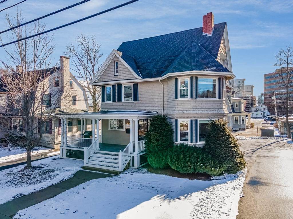 17 Whitney Road - Photo 1