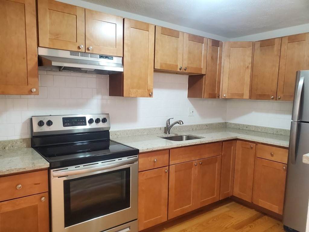 55 Elmwood Park - Photo 1