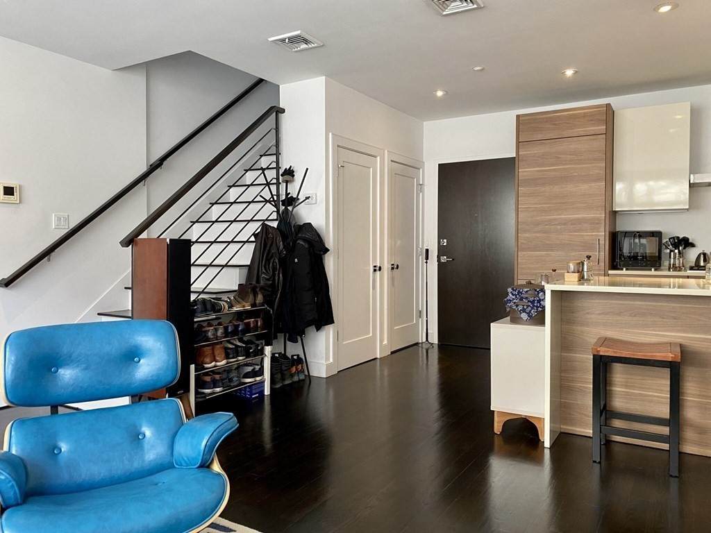 12 Piedmont - Photo 1
