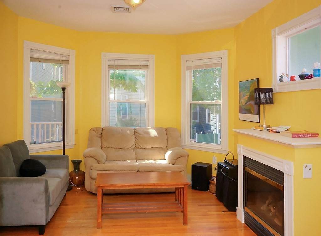 37 Fairmont St - Photo 1