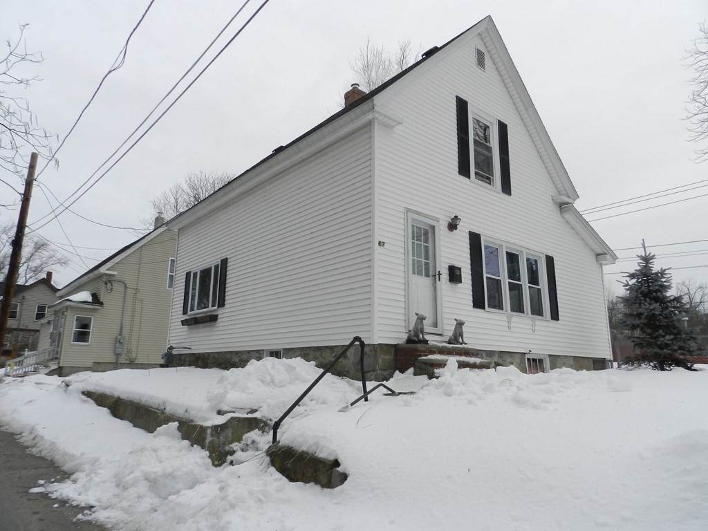 67 Riverview St - Photo 1