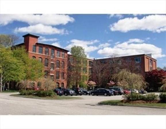 150 Rumford Ave - Photo 1