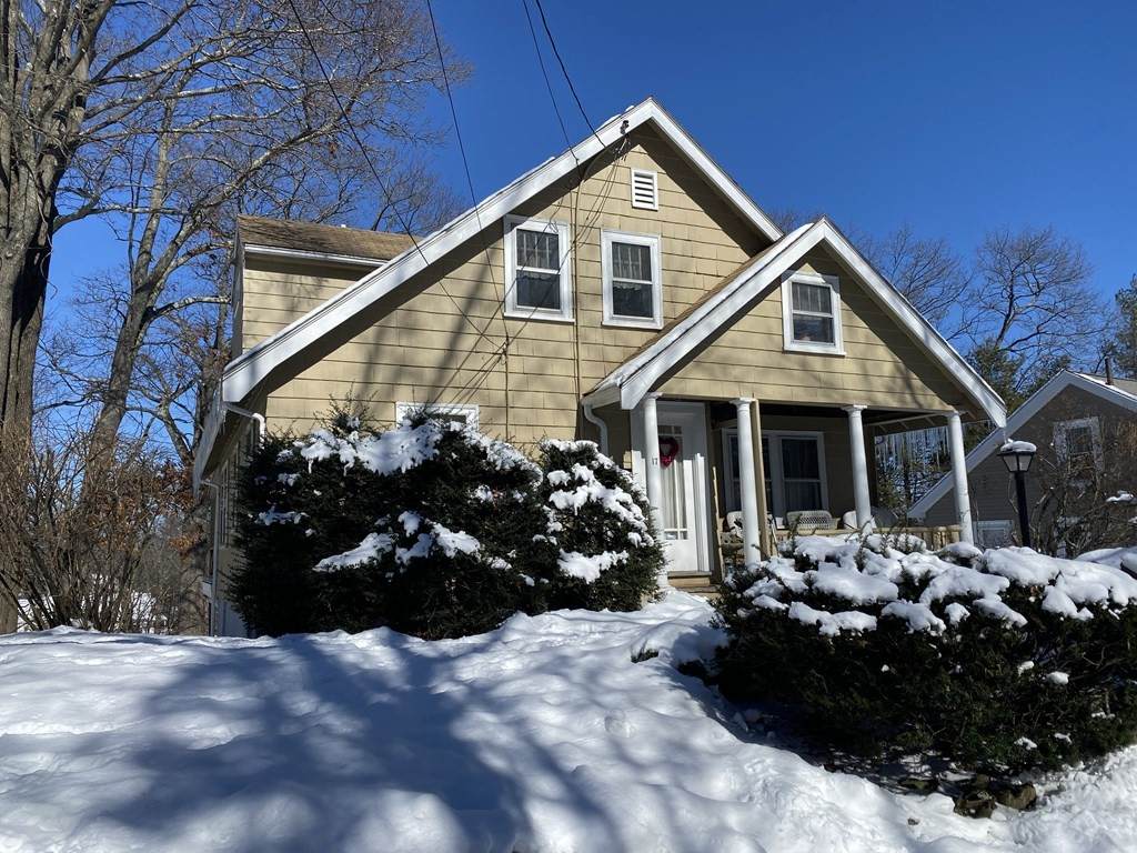 17 Gayland Rd - Photo 1