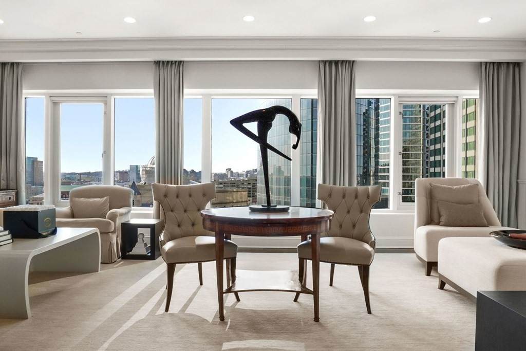 100 Belvidere Street - Photo 1
