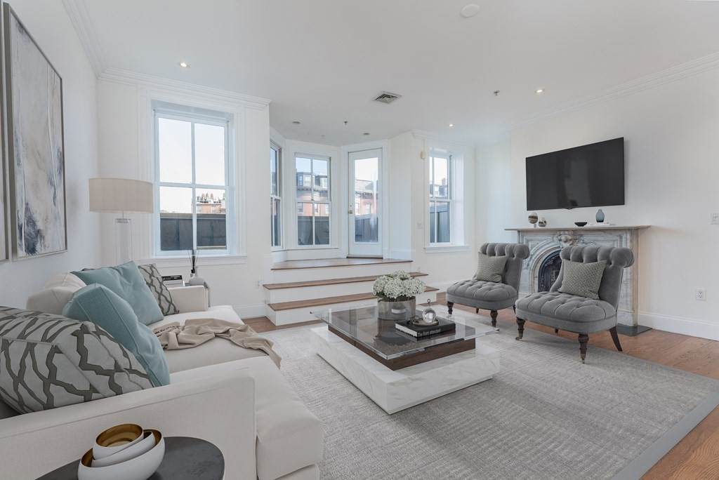453 Massachusetts Ave. - Photo 1