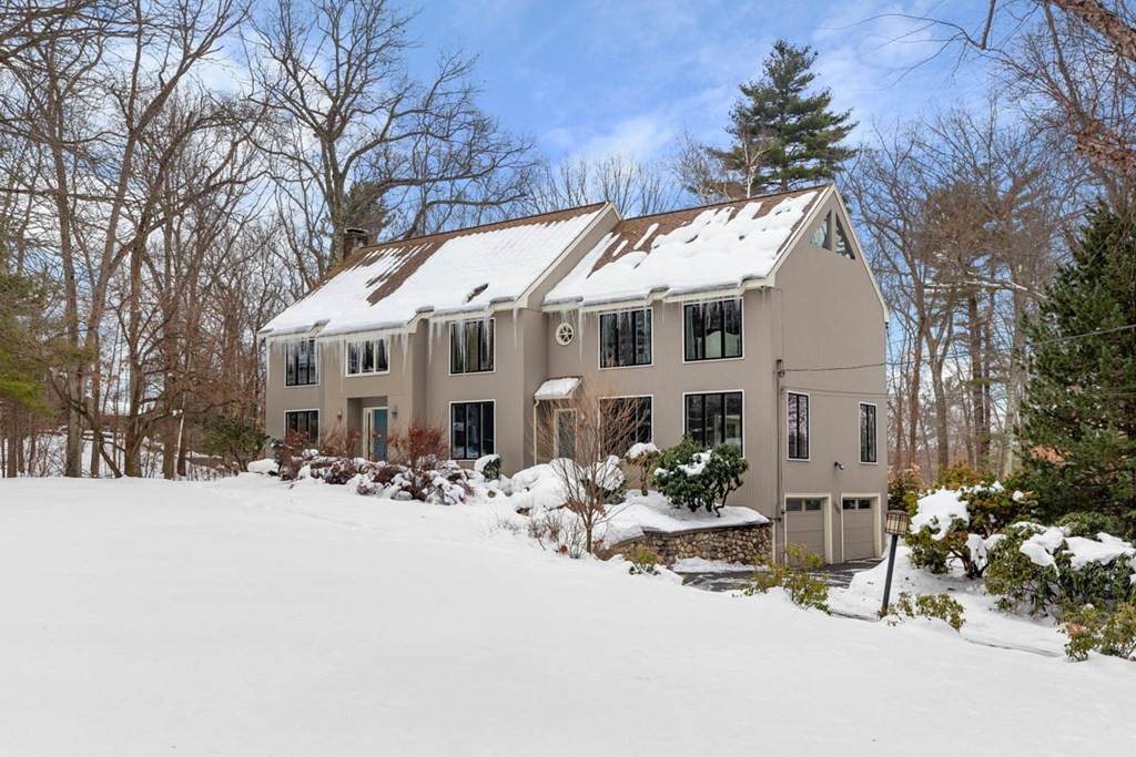 1590 Great Pond Rd - Photo 1